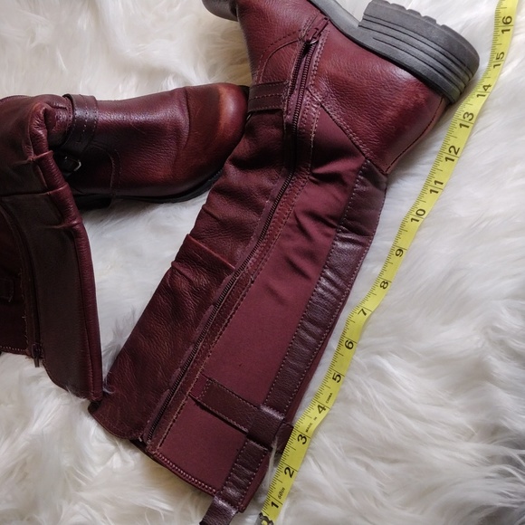 Earth Origins Penelope brown leather boots sz 7W. - Picture 12 of 15